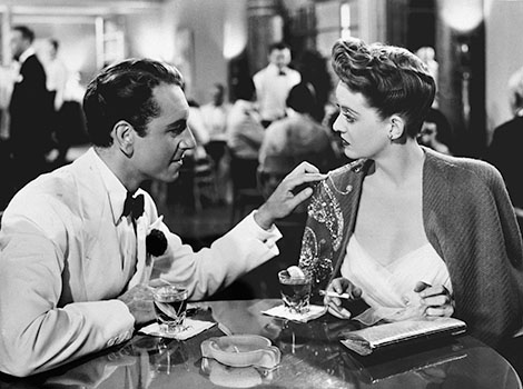 NOW, VOYAGER (1942)